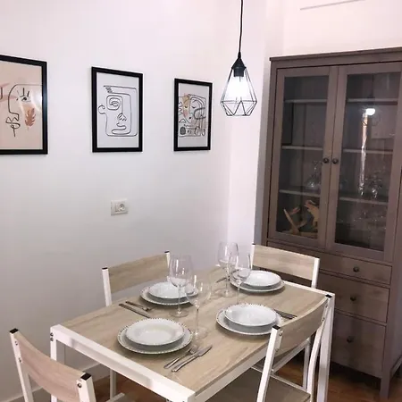 Acogedor A And B - * Chío