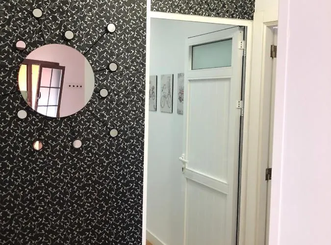 Acogedor A And B - דירה