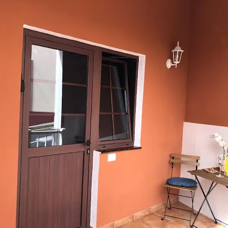 Acogedor Piso En 1-b Wifi *